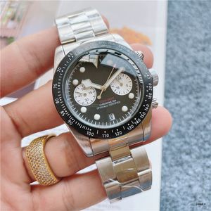 Tudo Wrist Watches for Men 2023 Mens Watches 5つの針はすべてダイヤル作業クォーツ時計高品質の高級ブランドクロノグラフクロックスチールストラップファッションホリデーギフト