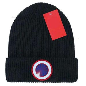 Designer knitted hats ins popular canada winter hat Classic Letter goose Print Knit it is also a must-have versatile piece for global fashion lovers