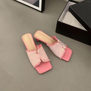 Sandali 2023 Estate INS Scarpe da donna Tinta unita Open Toe Tacco alto quadrato Slio On Pumps Shallow Casual Chaussures Femme