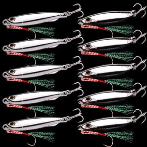 Cebos Señuelos 10PClot Metal Cast Jig Cuchara 10g 15g 20g 30g 40g Conjunto de señuelos con gancho Casting Jigging Pescado Lubina Señuelo de pesca Cebo artificial 231201