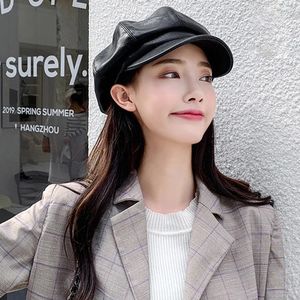 Berets żeńska wersja koreańska show twarz małe skórzane czapki pu ośmiokątne 231201