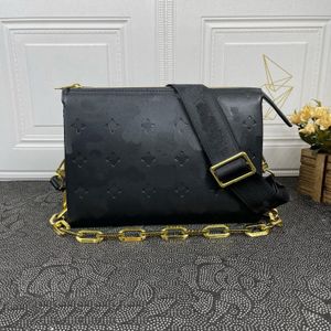 Açık havada tasarımcı çanta moda klasik büyük kapasiteli zincirler omuz çantaları bayan portatif crossbody el çantaları kadınlar marka baskılı mektup cüzdan Noel hediyesi