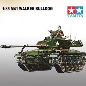 Diecast Model Car Tamiya 35055 Model 1 35 Tankmodellbyggnadssatser M41 Walker Bulldog Tank Assembly DIY för vuxen Hobby Kit 231201