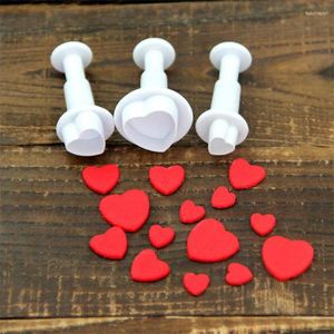 Baking Tools 3Pcs/Set Kitchen Bakeware Tool Heart Cake Decorating Mini Star Shape Cookie Cutter DIY Mold Pastry For Kids Gift