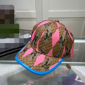 Designers Mens Baseball Caps Brand Tiger Head Hats Bee Snake broderade Bone Men Women Sun Hat Sports Mesh Cap P17