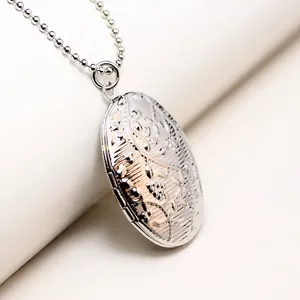 Pendanthalsband Herrarna Oval Book Po Memory Floating Locket Necklace Rose Gold Color for Women 2023 YTA85