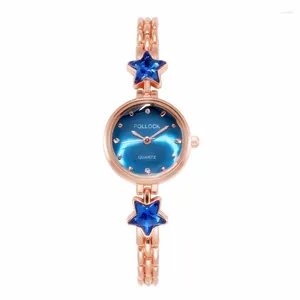 Orologi da polso UTHAI W52 Orologio da donna Moda Blingling Crystal Bracciale stella a cinque punte da donna Polso al quarzo da donna