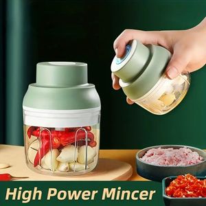 1pc, Electric Garlic Chopper, Mini Electric Vegetable Cutter, Multifunctional Garlic Masher, Garlic Crusher, Vegetable Chopper, Fruit Crusher,Kitchen Appliances