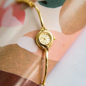 Relógios de pulso Gem Flower Mini Vintage Gold Watch Meia Pulseira Redondo Fine Feminino Estudante Quartzo