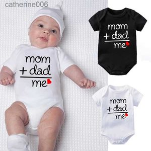 Conjuntos de roupas para bebês meninas roupas bodysuit macacão MAMA E PAI = ME AMOR Estampado bebê recém-nascido menina macacões de algodão roupas 0-24ML231202