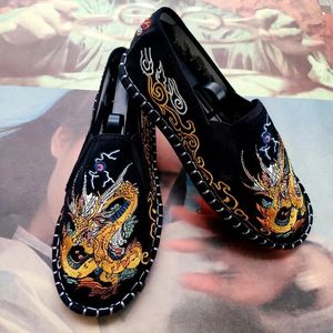 Dress Shoes Chinese Style Casual Fashion Old Beijing Cloth Embroidery Flower Social Guy Male MoccasinGommino Student 231201