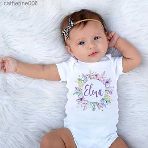 Kläderuppsättningar Floral Wreath Personlig ny babyflickkläder Personligt förnamn Bodysuit Baby Shower Gift Custom Name Toddler Jumpsuitl231202