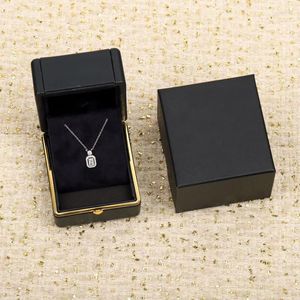 Chains London England Jewelry High Quality 925 Sliver Sugar Cube Necklace For Women Charming Gift Higher