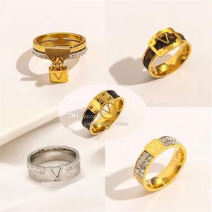 Designer Branded Rings Women 18K Gold Plated Crystal Faux Leather Stainless Steel Love Wedding Jewelry Supplies Ring Fine Carving 232d