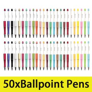 Beyaz kalem 50pcs Plastik Boncuklu Kalem Boncuk Bead Pen Ball Kalem Öğrenciler için Ofis Okulu Malzemeleri Karışık Renkler Boncuk kalemleri 231201