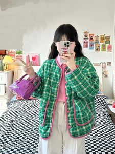 Women's Down Parkas Vintage Green Plaid quiltad kappa för kvinnor tjock varm Oneck långärmad casual bomullsjacka Autumn Winter Loose Outwear 231201