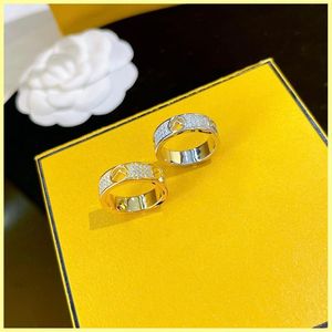 Fashion Designer Silver Gold Pearl Ring With Box Luxury Jewelry Diamond Rings Engagements For Women F Rings Brands Necklace New 21274e