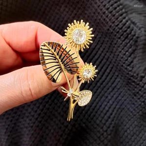 Brooches 10 Pcs/ Lot Fashion Jewelry Accessories Metal Sunflower Brooch Pin