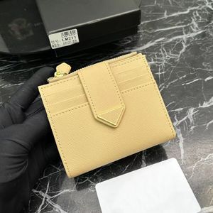 Mode Luxur Designer Mens Metal Logo Cardholders Keychain Lady Pink Coin Purse Key Wallet Triangle Saffiano Passport Card Holders With Box Leather Women Wallet