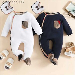 Kleidung Sets 2 Teile/satz Neue Mode Plaid Baby Romper + Lätzchen Neugeborenen Baumwolle Baby Overalls Mädchen Kleidung Ein Stück Tasche JumpsuitsL231202