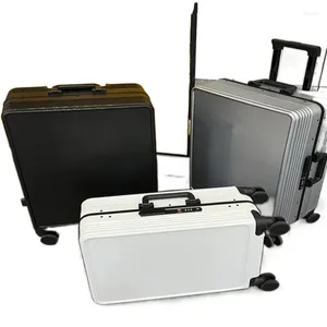 Suitcases Large Capacity Square Luggage Compartment With Pull Rod Universal Wheels