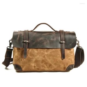 Bortkyror England Style Canvas Leather Male Bag Vintage Waterproof Shoulder Messenger School Satchel Work Office Portfölj Män bärbar dator