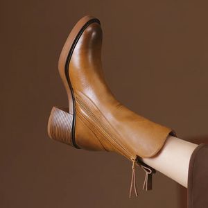 Ботинки, винтажные кожаные ботильоны коричневого цвета на высоком каблуке, осенне-зимняя женская обувь с боковой молнией, темпераментные женские короткие zapatos 231201