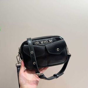 cool Miui Shoulder Bag Matelasse Camera Bags Womens Luxury Handbags Cross Body Designer Bag Mens Genuine Leather Clutch Tote Travel Bags 231115