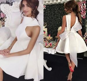 Modern White Satin Short Prom Party Dresses With Back Big Bow Halter Engagement Cocktail Formell tillfälle Klänningar för kvinnor Knäslängd Födelsedagsmottagningsklänning Al6493