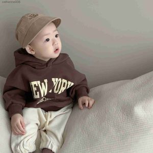 Conjuntos de roupas outono novo bebê carta impressão moletom com capuz algodão infantil menino casual hoodie moda crianças algodão moletom roupas do bebê l231202