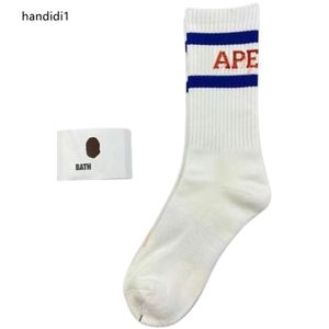 Same style socks for men and women, skateboard, fashionable letter printed socks, ape head pattern, hip-hop sports socks, all size 21 colors, j10