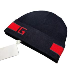 Designer Brand Qualità Cappelli da uomo Cappelli da uomo Coppie da donna Autumn e inverno Stripe Attrema Cappelli a maglia caldi