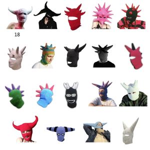 Hattar halsdukar sätter roliga horn balaclava mössa för kvinnor män vuxna halloween ansiktsmask beanie hatt handgjorda varm facecover huva parti 231214