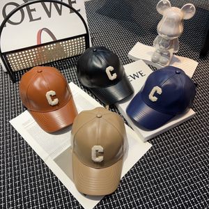 أحدث طرازات PU Material Ball Caps Trucker Designer Hat American Fashion Truck Cap Caps Princed Printed Caps