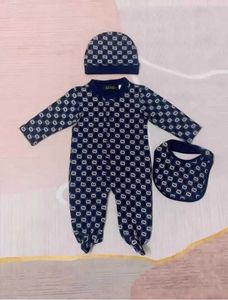 女の赤ちゃんロンパー新生児ワンズ3PCS/セットキャップコットンベア印刷ジャンプスーツワンピースワンズジャンプスーツ幼児幼児幼児服