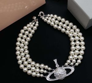 Pendant Necklaces Designer Letter Vivian Chokers Luxury Women Fashion Jewelry Metal Pearl Necklace cjeweler Westwood Breathable design 05262