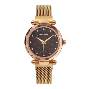 Zegarek luksusowe różowe złoto kobiety obserwują minimalizm Starry Sky Magnet Magnet Mashle Fashion Famal Female Wristwatch Waterproof Roman Roman