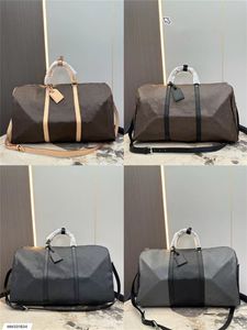حقيبة Duffe Bag Designer Duffel Bags Luxury Handspag سعة كبيرة 50 55 سم Women Tote Counter Counter Bag for Mens Sport Outdoor Packs Classic Duffel Designer Bage