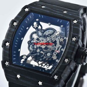 New Men 's Watch 캐주얼 스포츠 시계 세련된 다이얼 디자인 더트 저항성 실리콘 스트랩 석영 시계