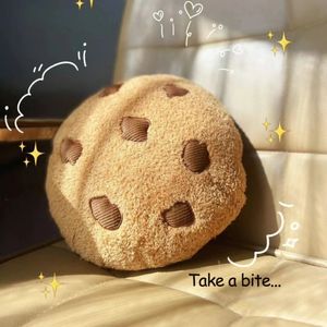 Plush Dolls Creative Cookies Pillows Round Shape Chocolate Biscuits Stuffed Toys Realistic Food Snack Seat Cushion Plushie Props Gifts 231202