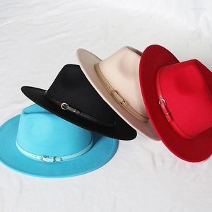 Berets Fashion Wide Brim Wool Felt Hats Women And Man Jazz Fedora With Thin Belt Buckle Imitation