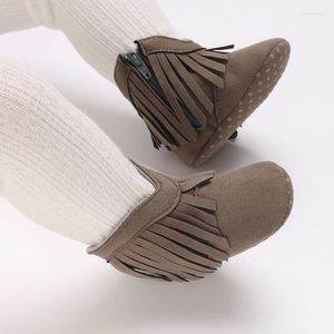 Primeiros caminhantes da criança calçados botas nascidos prewalkers para unisex bebê meninos meninas inverno manter quente mocassins borla sapatos tênis