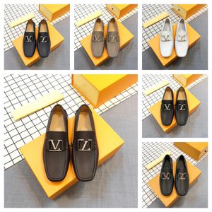 40 Model andningsbar äkta läderdesigner män klädskor Summer Slip On Loafers Men Casual Leather Shoes Blue Flats Hot Sales Driving Shoes Moccasins