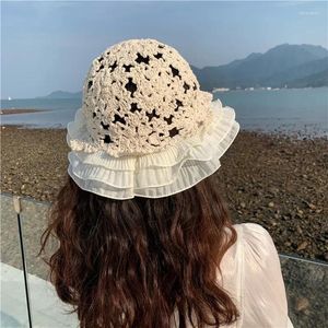 Berets Summer Girls Fashion Lace Knit Hollow Bucket Hats Crochet Thread Flower Girls' Sweet Romance Sunshade Knitted Breathable