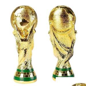 Kunsthandwerk Europäische Goldene Harz -Fußball Trophäe Geschenk Welt Fußball Trophäen Maskottchen Home Office Dekoration Drop Lieferung Garten DHGHR