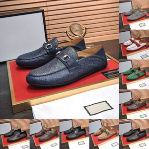 40MODEL 2023Genuine Leather Designer Men Casual Shoes Marca de luxo Soft Mens Mocassins Respirável Slip on Black Driving Shoes Plus Size 38-46