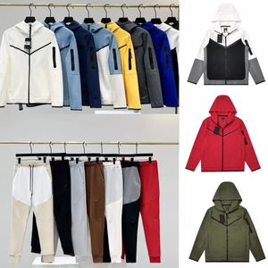 Mens Tracksuit 남자 땀복 트랙 정장 두꺼운 디자이너 남자 여자 플리스 피렉 반바지 바지 팬츠 조깅 바지 트랙 슈트 바닥 기술 플레ece 남자 짧은 조깅하는 사람