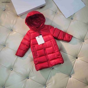 Nya Down Baby Jackets Winter Red Child Coat Storlek 110-170 Designer Kidskläder Högkvalitativ Hooded Girls Outwear Nov25