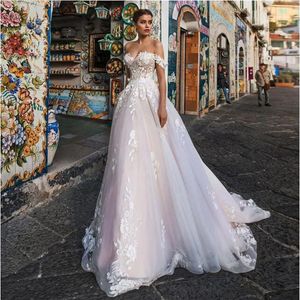 Off-Shoulder A-Line Wedding Gown For Bride Trendy Sweep Train Backless Lace-Up Classic 3D-Floral Appliques Tulle Custom Made