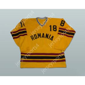 Anpassad Trajan Cazacu Rumänien 18 Hockey Jersey Alla spelare eller nummer Stitch sydd Ny toppstygn S-M-L-XL-XXL-3XL-4XL-5XL-6XL